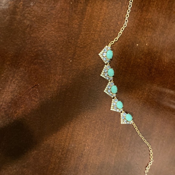 Stella & Dot bracelet, earrings and necklace - Picture 10 of 12